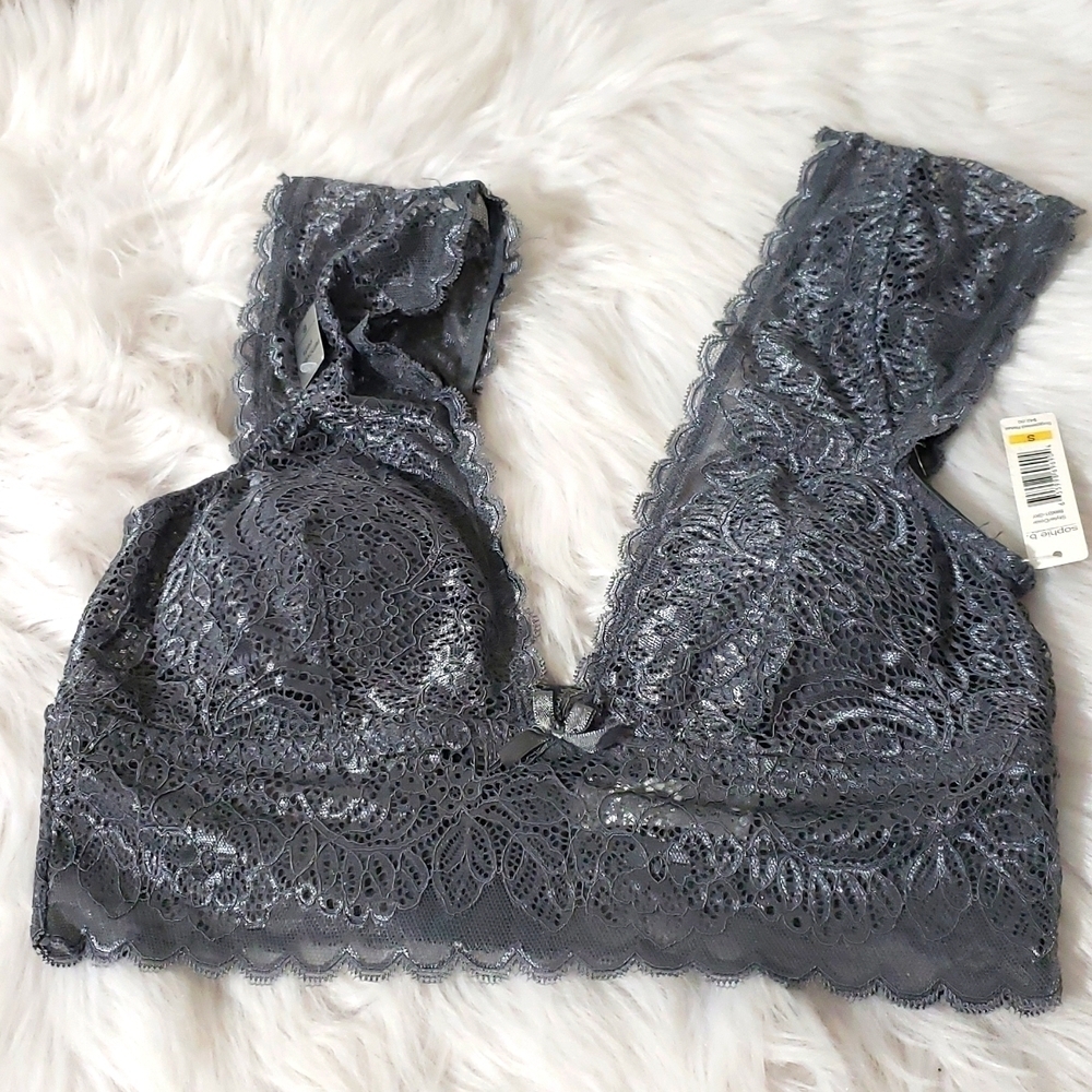 Sophie b. Grey lace bralette - Picture 2 of 11